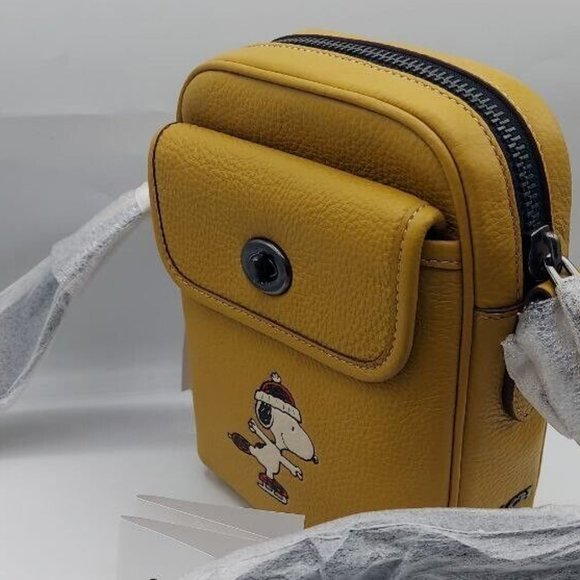 NWT Coach X Peanuts Heritage Crossbody With Snoopy Motif Pebble Leather CE613 - Picture 11 of 15